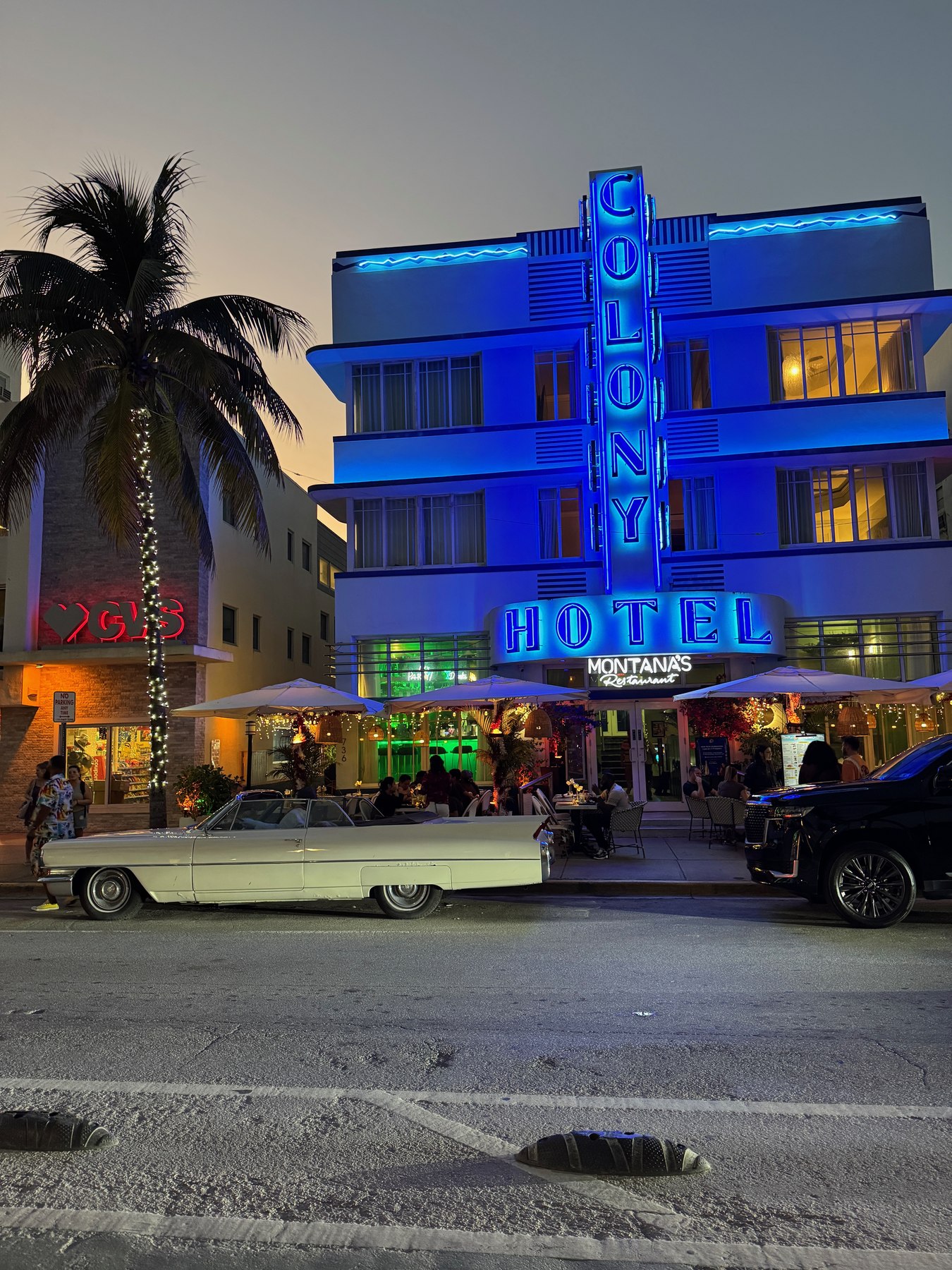 Neonblau am Ocean Drive
