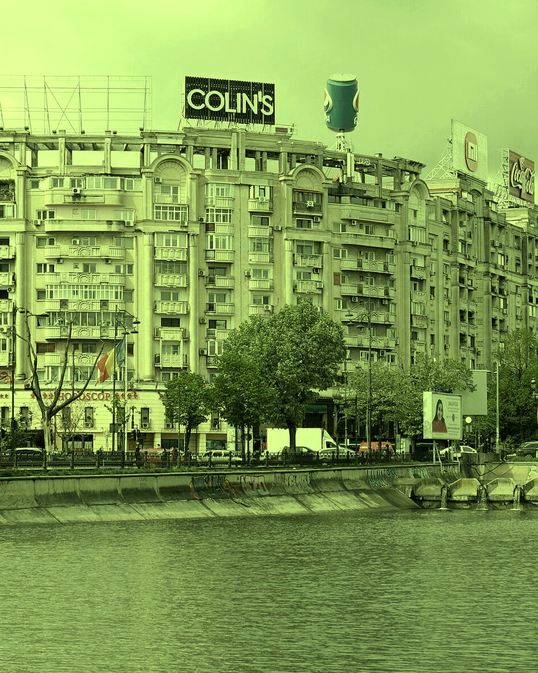 Epoca Lightroom Preset — Bucureşti Orwo — Nachher