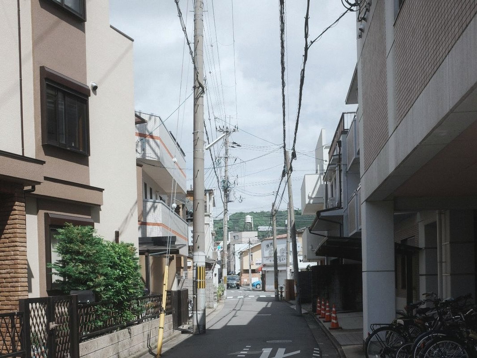 Japan Daylight Pack — Japan-Daylight-Soft auf Kyoto-Gasse